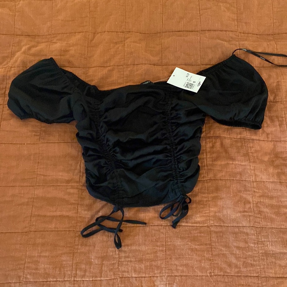 Black crop top